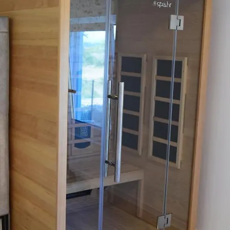 Savrsen Odmor U Ivona Вілла *