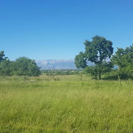 Savrsen Odmor U Grijanom Bazenu Ville Ivone Вілла *