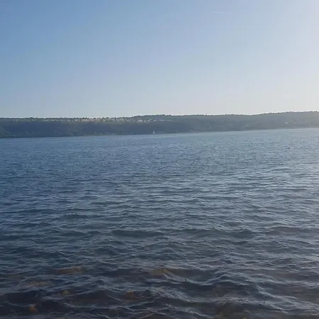 Savrsen Odmor U Grijanom Bazenu Ville Ivone Вілла